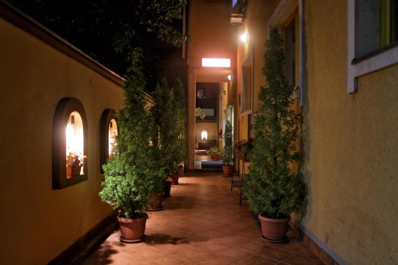 B&B Vila Tamaris Zaječar Exterior foto